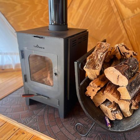Boreas Ecoluxury Glamping เอลกาลาฟาเต ภายนอก รูปภาพ